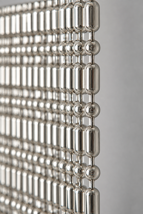 Nickel Plated or Aluminum or silver colored Ball-Bar metal ball chain hanging vertically